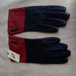 New with tag, Womens Leather gloves